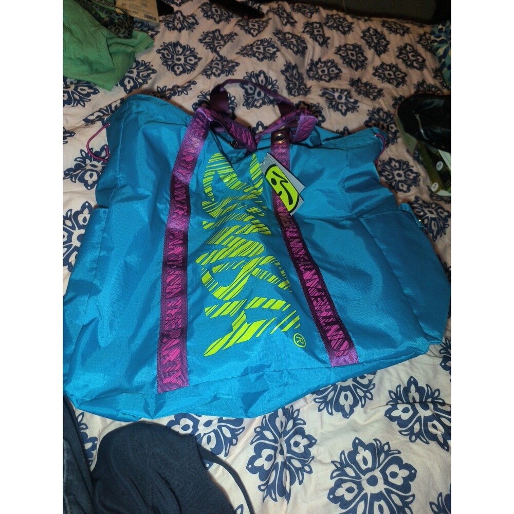 NWT ZUMBA Workout Gym Bag Lightweight Large Tote W/ Side Pockets AND New Towel